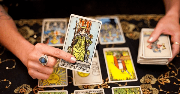 Nguyên tắc xem bói bài Tarot về tiền bạc hôm nay 