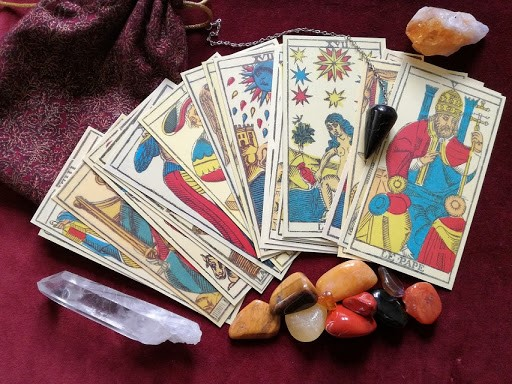 Bói bài Tarot cho người mới